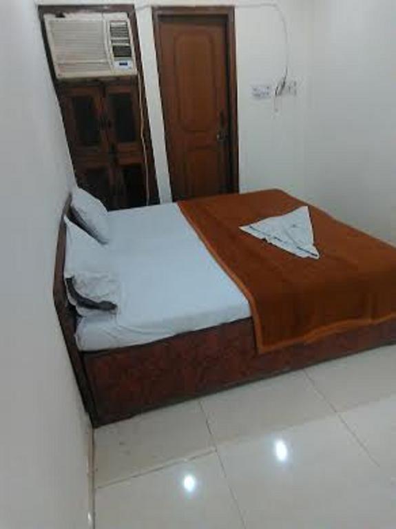Yatri Guest House Nové Dillí Pokoj fotografie